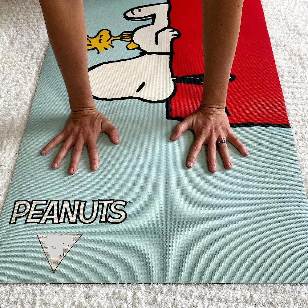 Yune Yoga Mat Peanuts Snoopy House